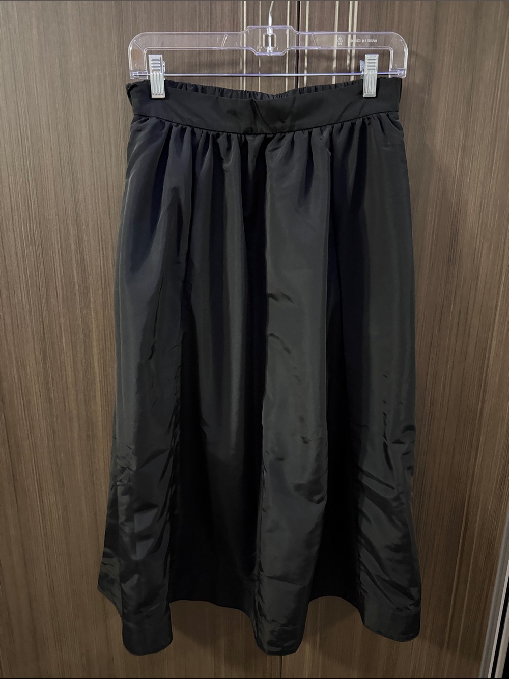 Old Navy Black Satin-Look Gathered Midi Skirt